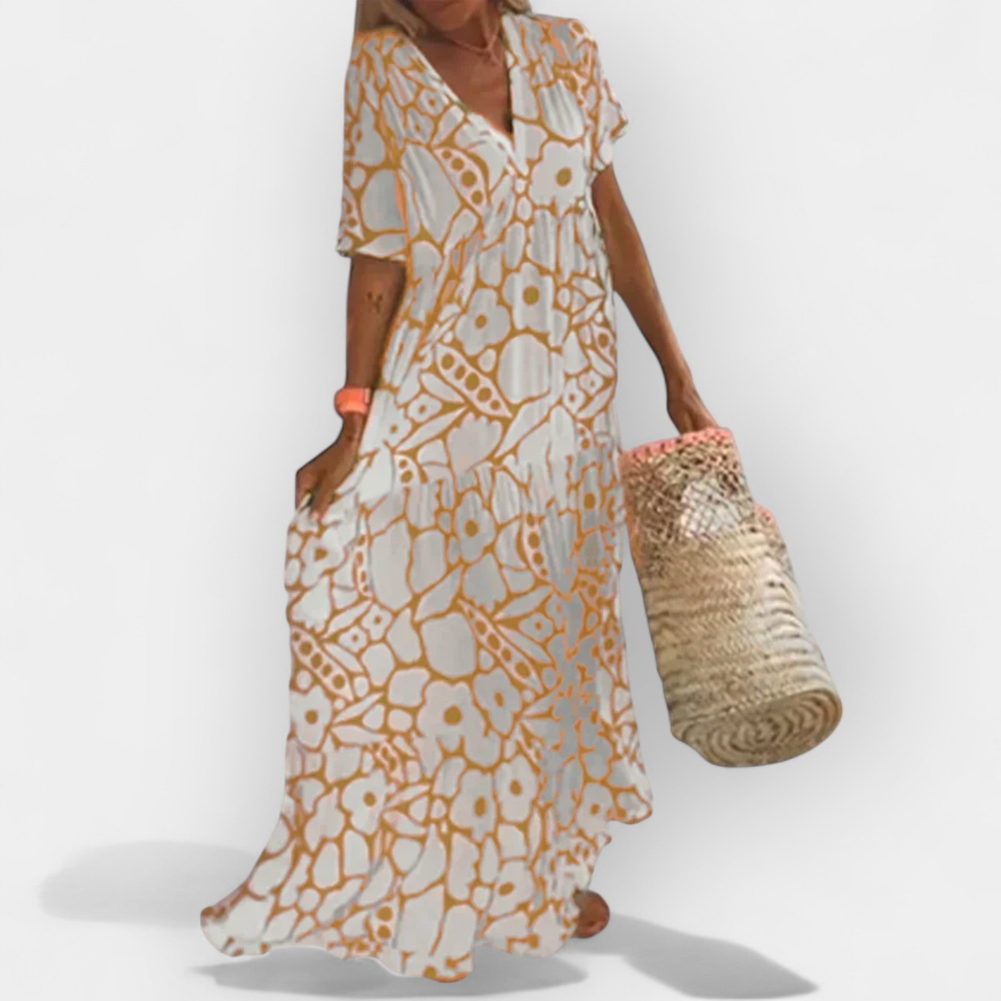 Lengvas vasaros suknelė su raštu