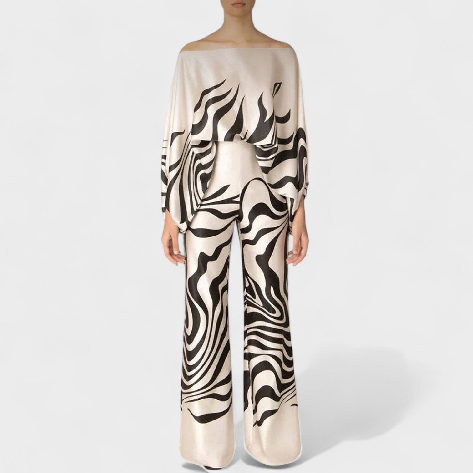 Eugenija - Elegantiškas dviejų dalių komplektas